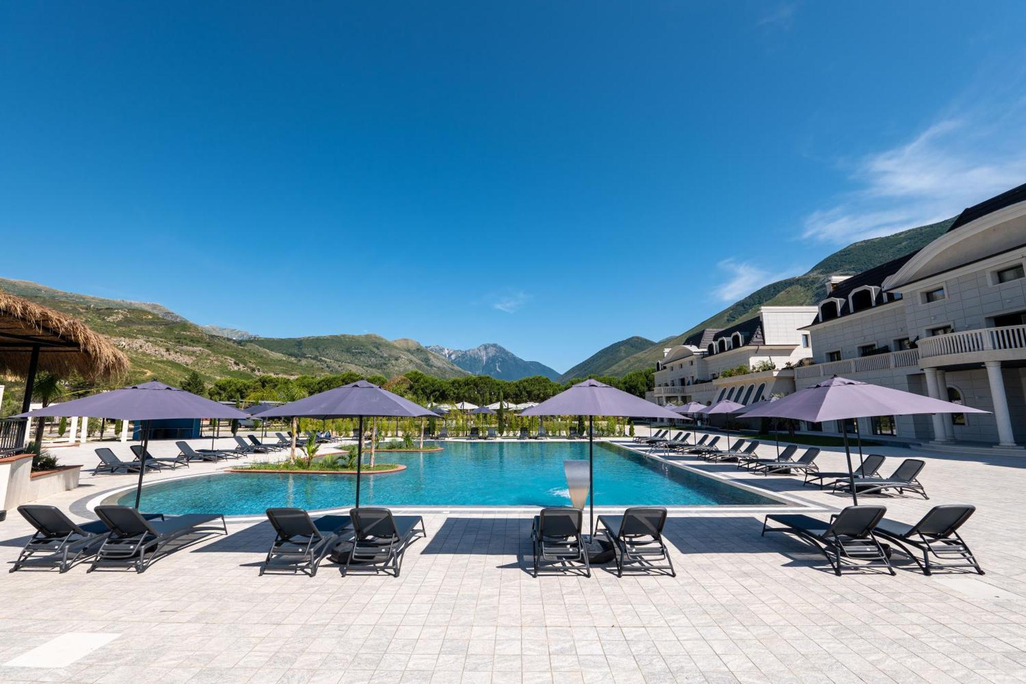 Acros Resort Vlorë Exteriér fotografie